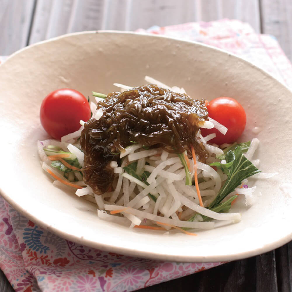 大根と水菜の中華風もずくドレッシング